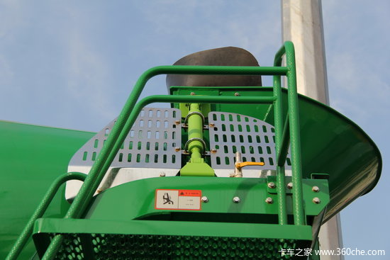 知識普及 攪拌車的結(jié)構(gòu)及工作原理介紹