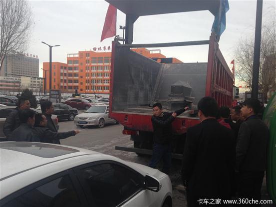 重汽发豪瀚新品 用户订车踊跃成交20台