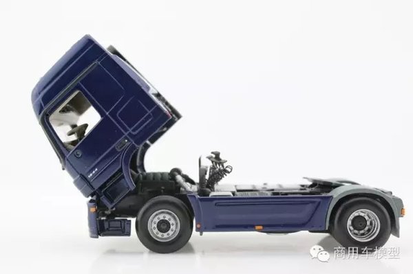车模欣赏1：奔驰Actros1844+集装箱挂车
