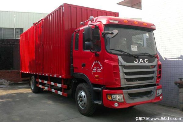 醉了！東莞男子竟帶17袋零錢(qián)進(jìn)店買(mǎi)卡車(chē)
