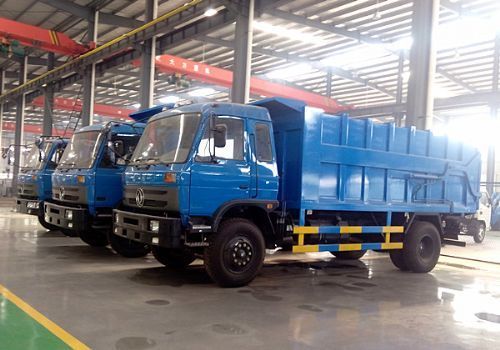 可不敢再灑了！烏市垃圾車溢灑將罰5萬