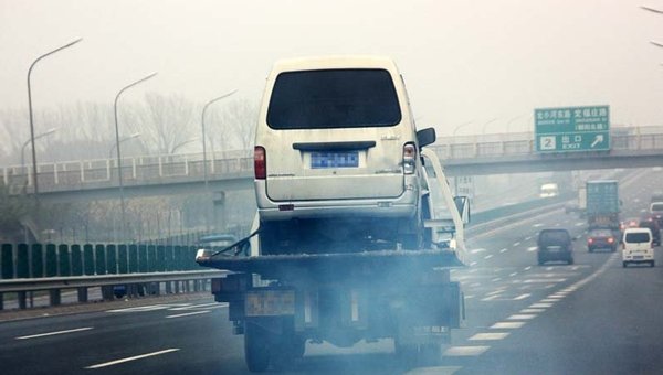 不给上牌就算了  广东国五以下不得迁入