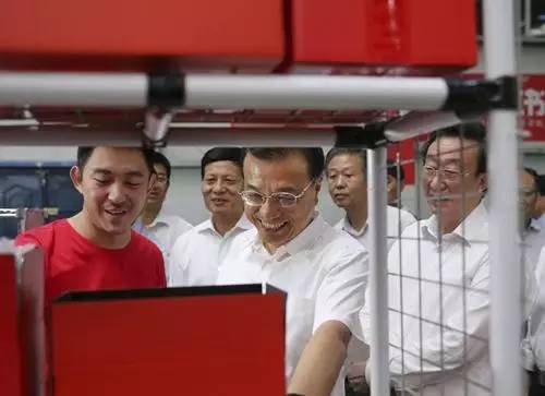总理考察物流中心 说了哪六句实在话？