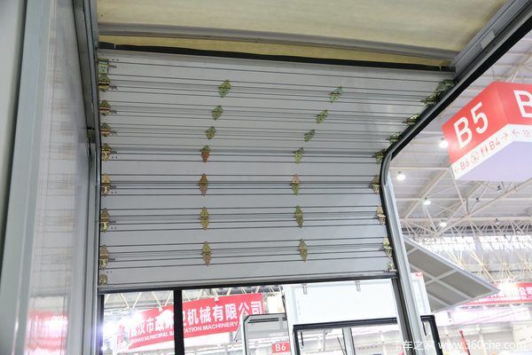 武漢車展：常熟申毅首推城市甩箱運(yùn)輸車