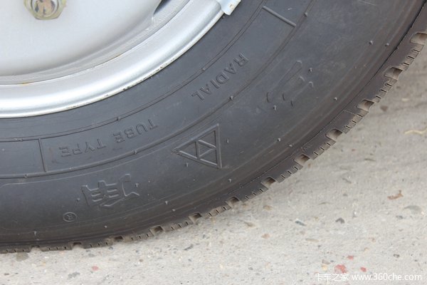 买车易忽略的细节 注意轮胎种类和型号