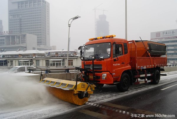 冰雪无情车有情！雪地中也有强力战斗机