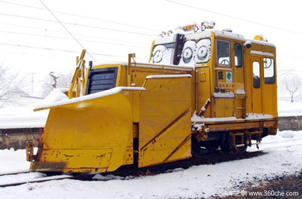 冰雪無(wú)情車(chē)有情！雪地中也有強(qiáng)力戰(zhàn)斗機(jī)