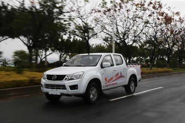 血统纯正实力不俗 路试江西五十铃瑞迈