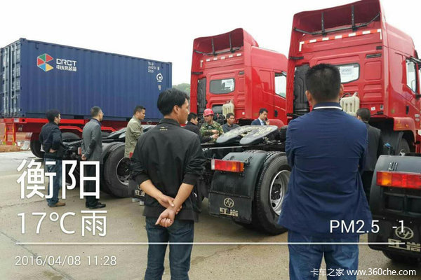 首批交30辆 长沙红岩杰卡交付红光物流