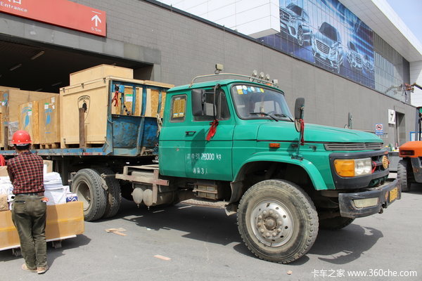 2016北京车展：艳遇1000万元德国曼房车