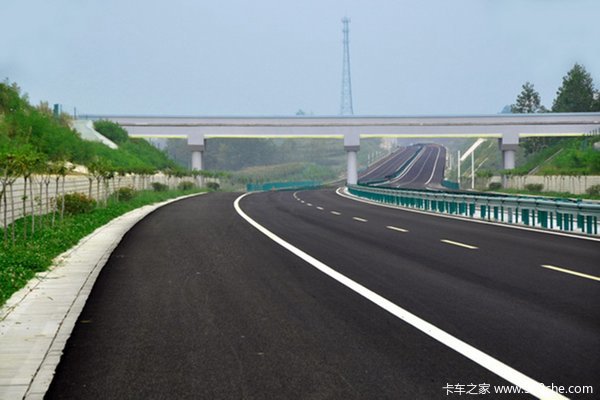 南向出川新通道 四川宜叙高速即将通车