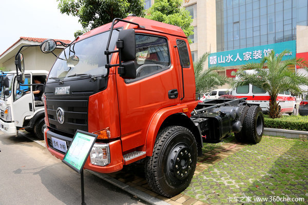 定位清晰 看工程車&特種車事業(yè)部年中會