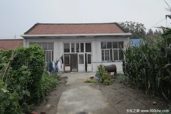 父亲车祸离世 儿子问爸爸什么时候回来