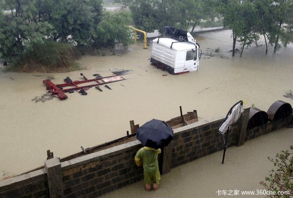 避免二次傷害 雨季泡水車這樣修最靠譜