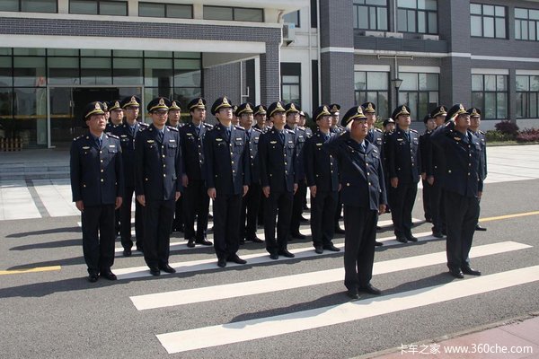 正视野蛮执法 肖律师畅谈卡友如何维权