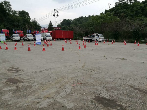 帅铃X驾控竞技赛暨国五上市会温州举办