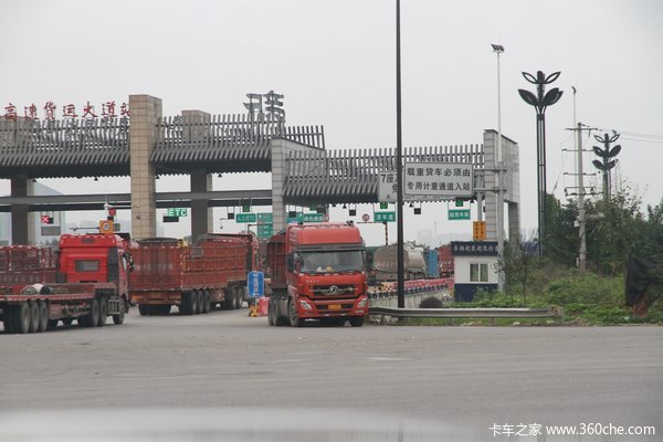 大板禁行4轴车36吨 成都10.21执行新规