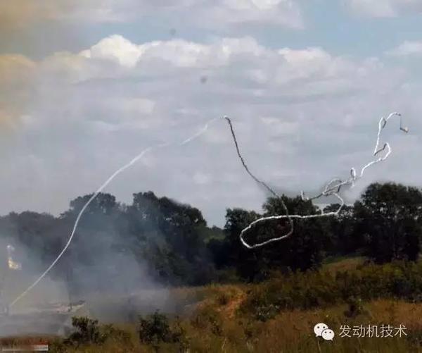 **用卡车 美帝魔改M1用C4爆破火箭扫雷