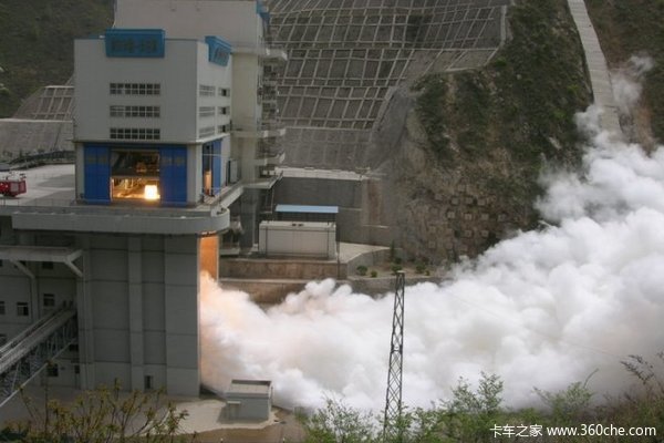 助力神舟11号上天 火箭发动机燃料简介