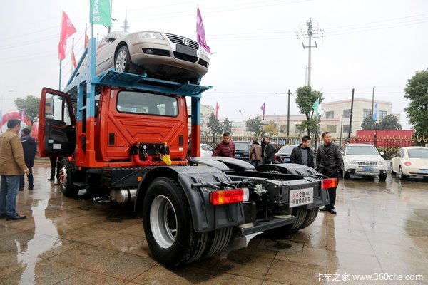 一年多赚10万起！海内第一辆长头轿运车