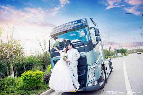 和车的婚纱照_婚纱照风格